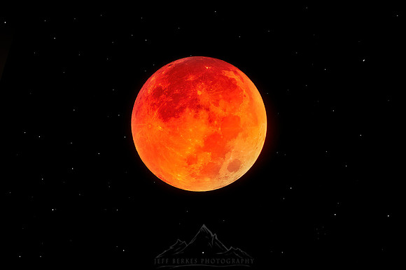 NOVEMBER 2022 TOTAL LUNAR ECLIPSE