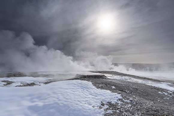 YELLOWSTONE IN WINTER