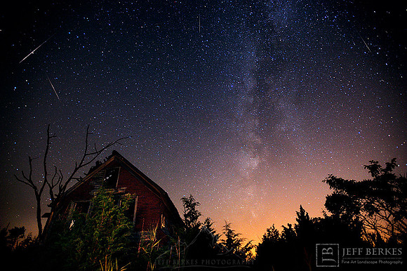 METEOR HOUSE