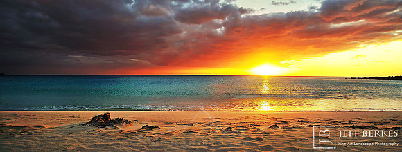 HAWAIIAN SUNSET CASTLE