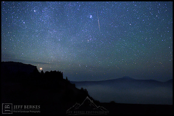 CRATER LAKE NATIONAL PARK METEOR