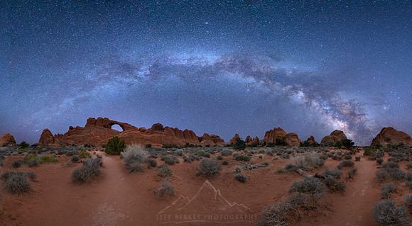 ARCHES MILKY WAY PANORAMIC