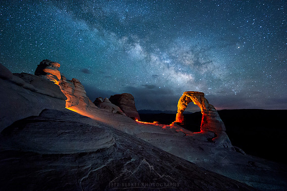 GRASP THE NIGHT