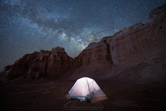 CAMPING IN THE UTAH DESERT