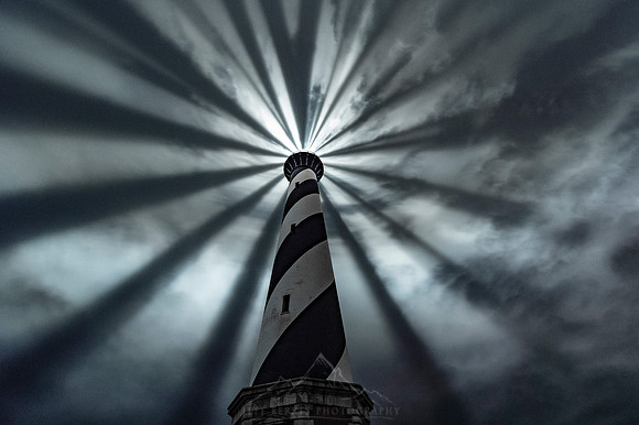 CAPE HATTERAS LIGHTHOUSE BEAMS