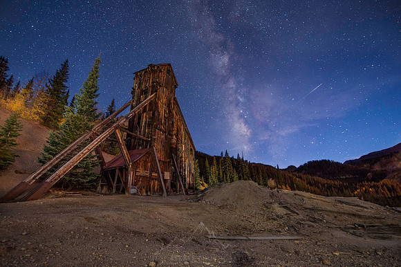 COLORADO GHOST TOWN AND MILKY WAY METEOR