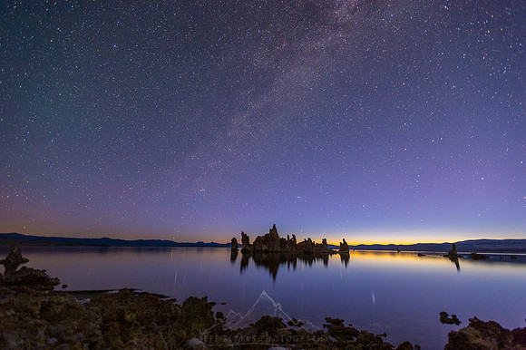 MONO LAKE AT DAWN