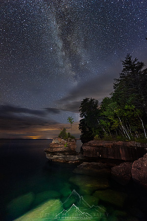 APOSTLE ISLANDS NORTHERN LIGHTS