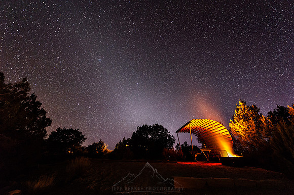 ZODIAC LIGHT AT HOVENWEEP