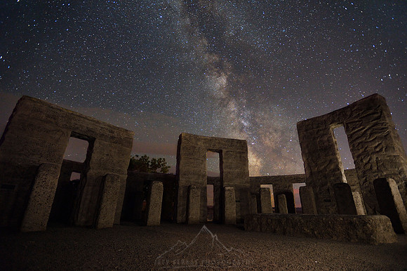 STONEHENGE MEMORIAL