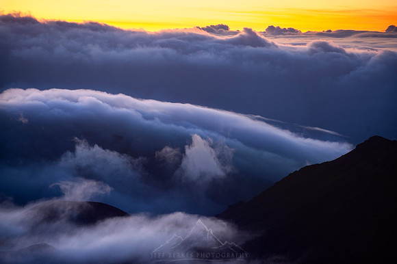 MOUNT HALEAKALA | MORNING CLOUD FLOW