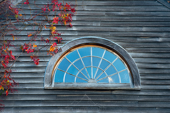 VERMONT IN AUTUMN