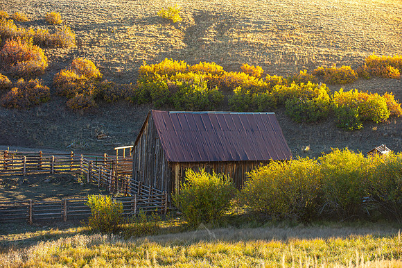 COLORADO IN AUTUMN
