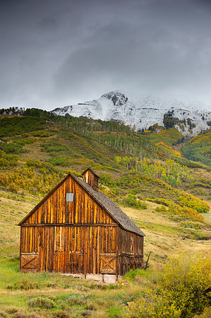 COLORADO IN AUTUMN
