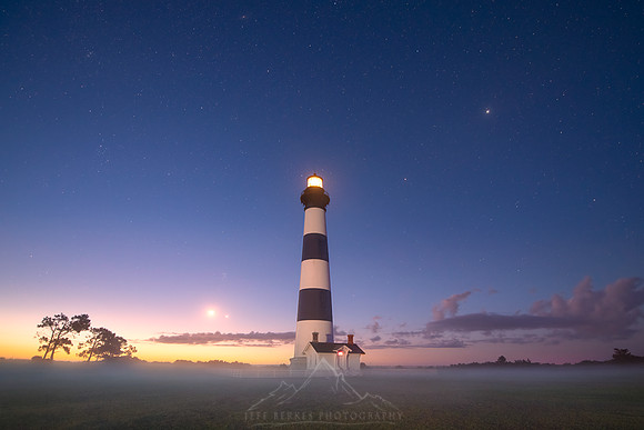 CRESCENT MOON AND PLANETARY ALIGNMENT | OUTER BANKS | 2022