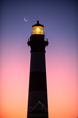 CRESCENT MOON AND VENUS | OUTER BANKS | 2022