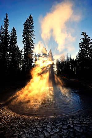 YELLOWSTONE THERMAL SPRING